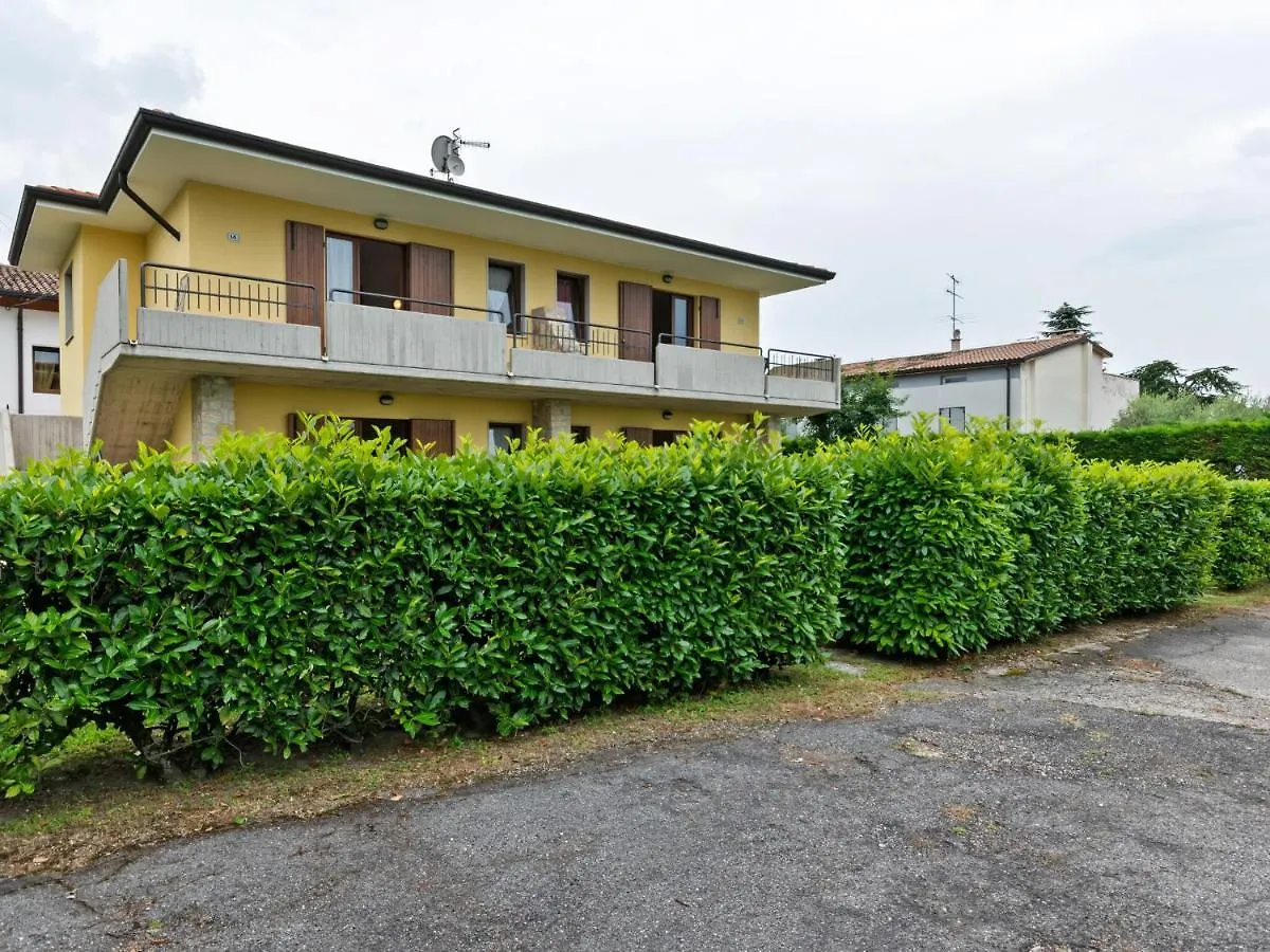 Belvilla By Oyo Near Lazize, With Garden Lazise 0*,