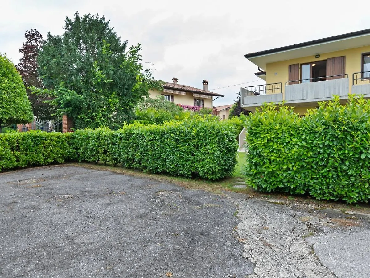 Belvilla By Oyo Near Lazize, With Garden Lazise 0*,